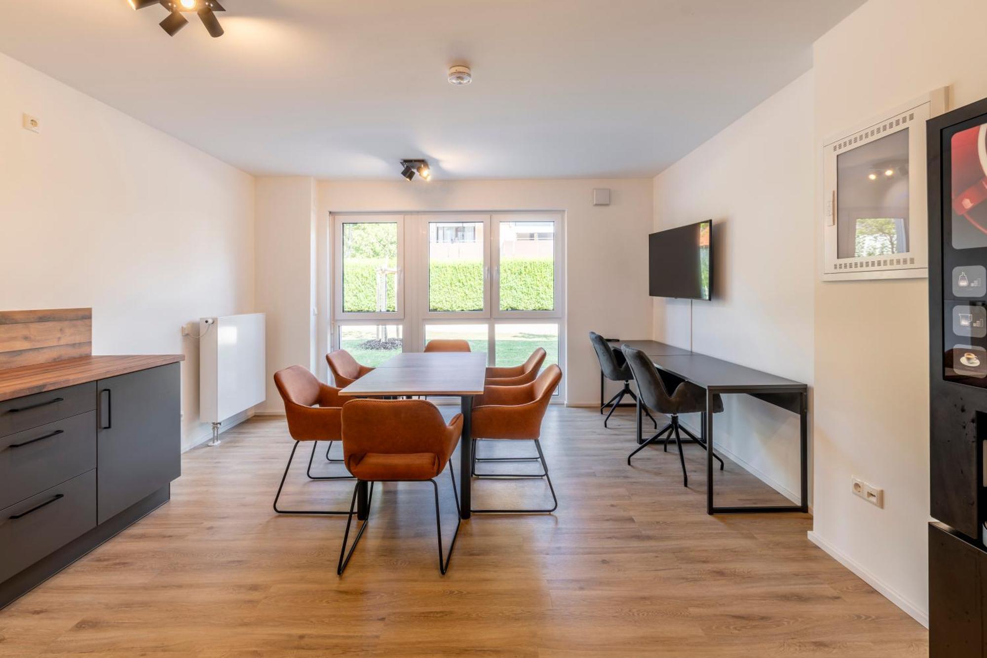 Vr-Serviced Apartments Wuerzburg Estenfeld Екстер'єр фото