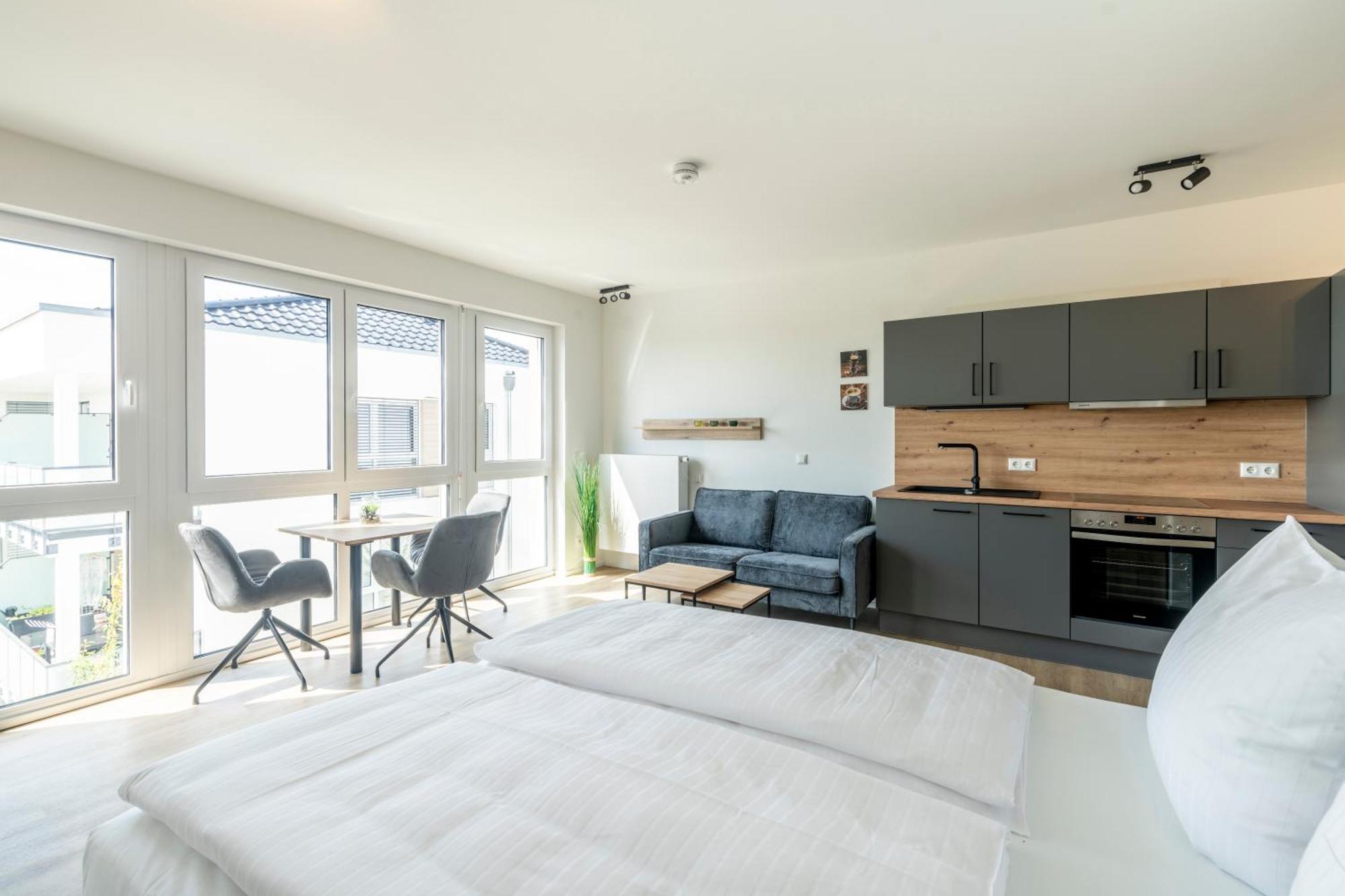 Vr-Serviced Apartments Wuerzburg Estenfeld Екстер'єр фото