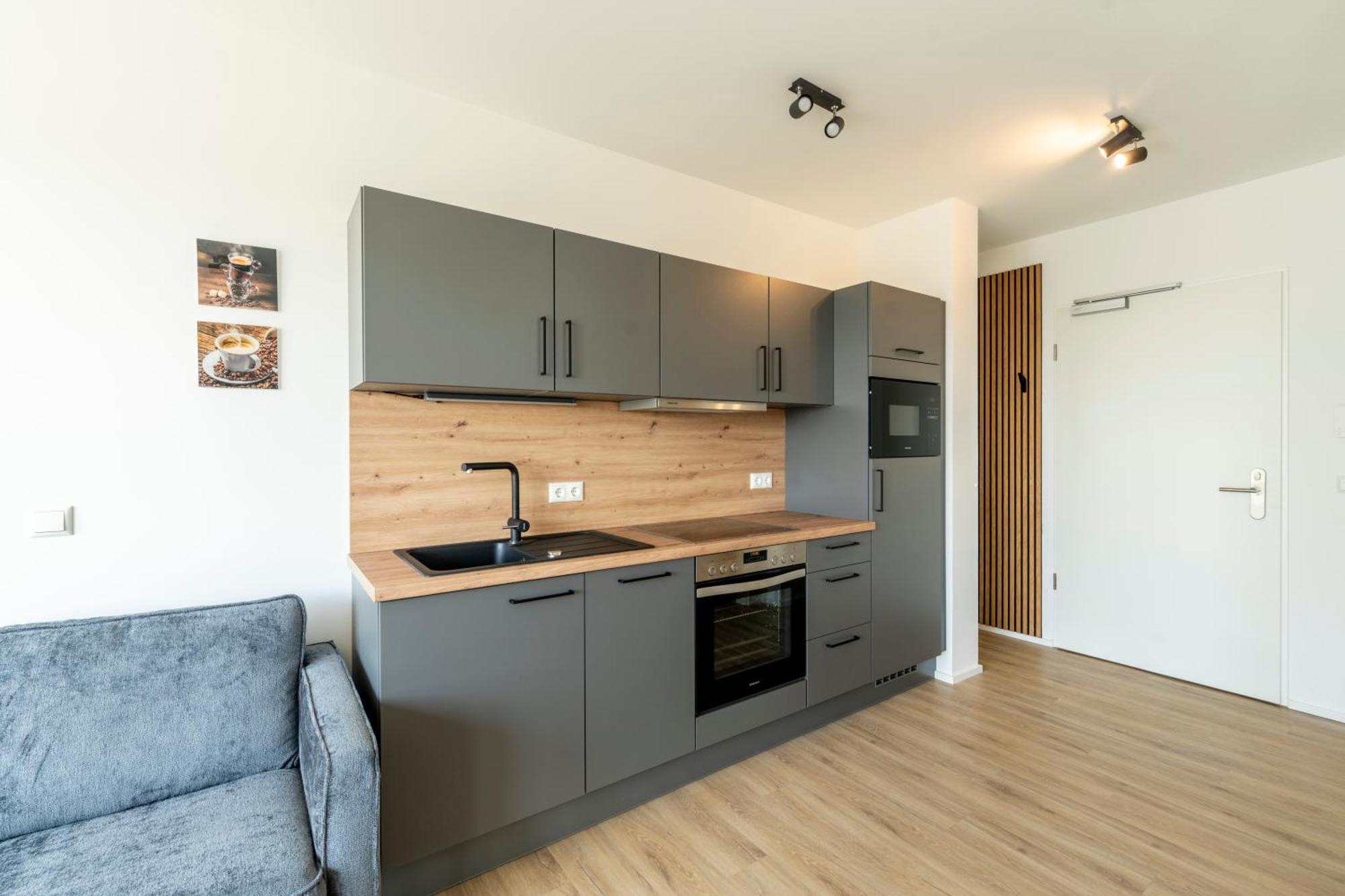 Vr-Serviced Apartments Wuerzburg Estenfeld Екстер'єр фото
