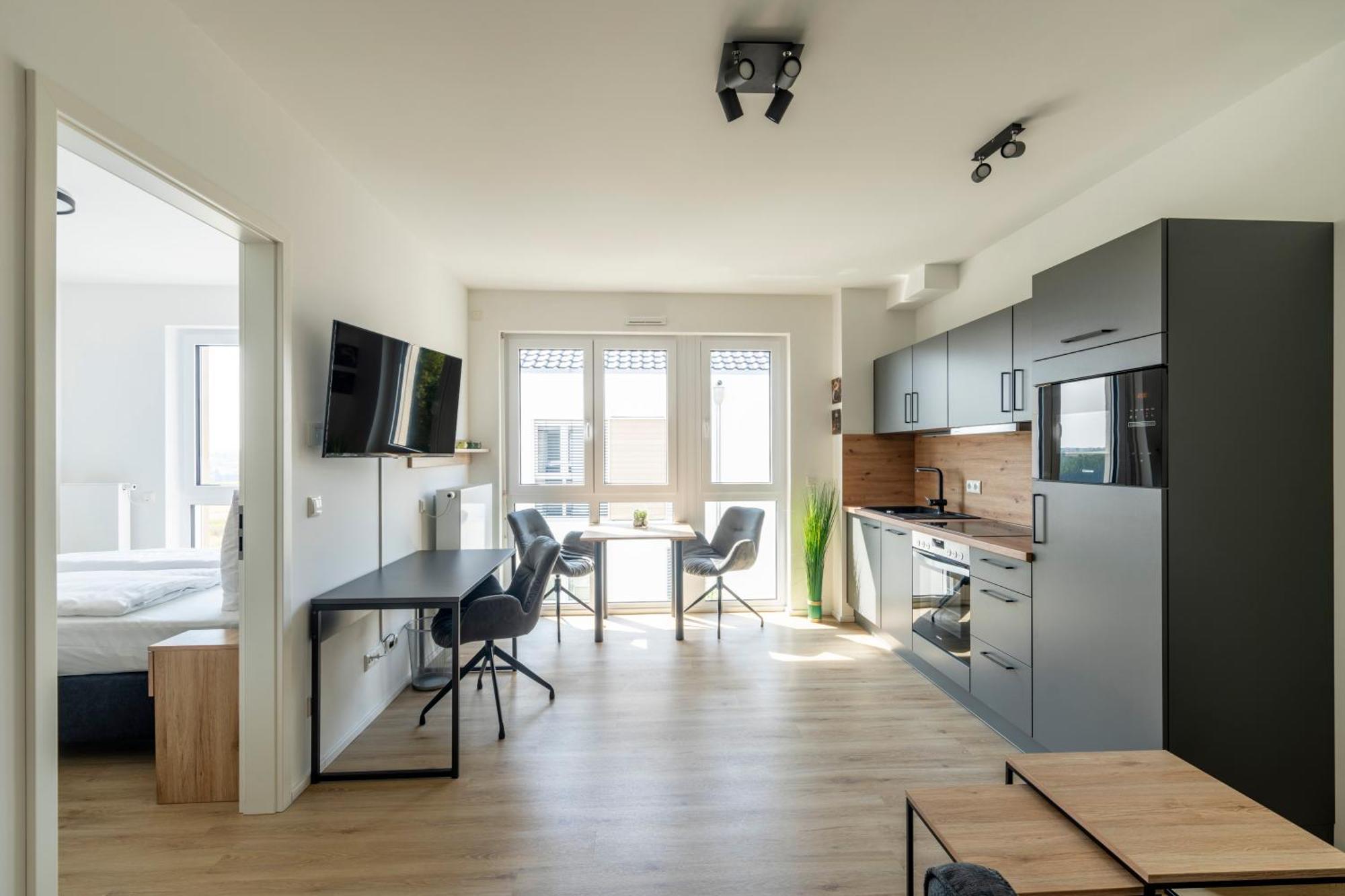 Vr-Serviced Apartments Wuerzburg Estenfeld Екстер'єр фото